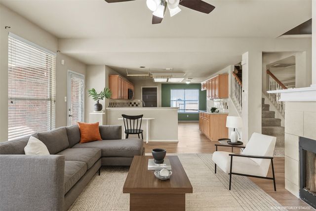 2901 Saint Charles Drive, Mansfield, TX 76063