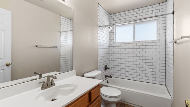 2901 Saint Charles Drive, Mansfield, TX 76063