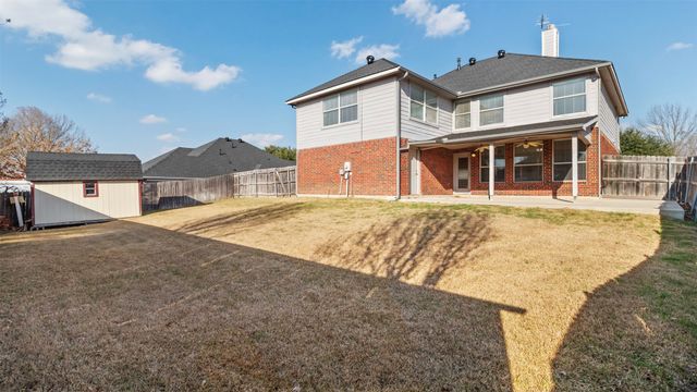 2901 Saint Charles Drive, Mansfield, TX 76063