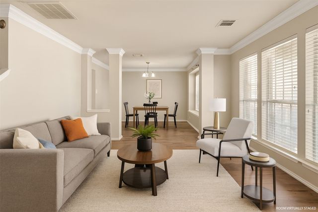 2901 Saint Charles Drive, Mansfield, TX 76063