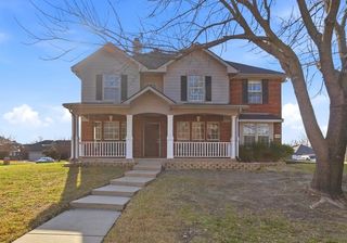 2901 Saint Charles Drive, Mansfield, TX 76063