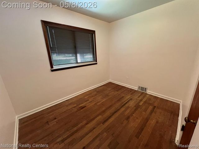 16840 Harrison Street, Livonia, MI 48154
