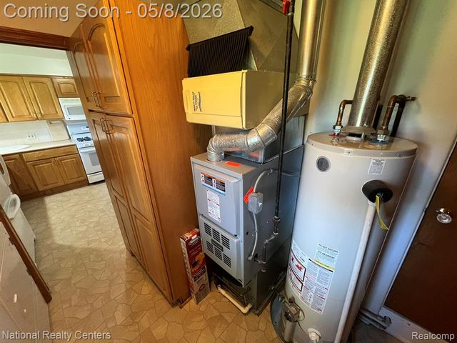 16840 Harrison Street, Livonia, MI 48154