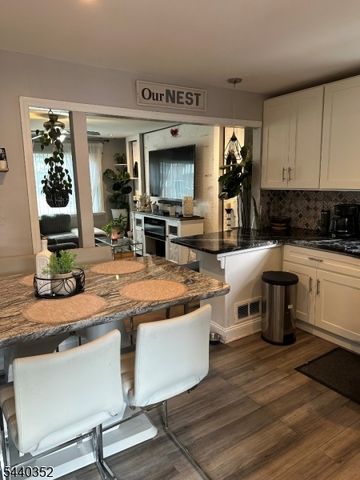422 W Linden Ave, Linden City, NJ 07036