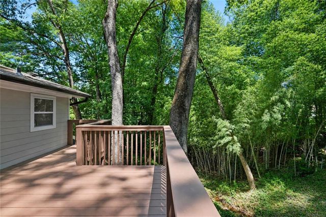 110 Bonnie Lane NE, Sandy Springs, GA 30328
