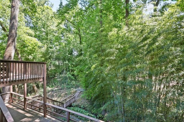 110 Bonnie Lane NE, Sandy Springs, GA 30328