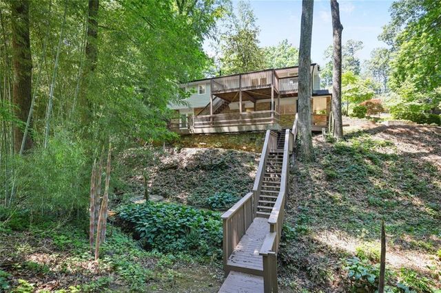 110 Bonnie Lane NE, Sandy Springs, GA 30328