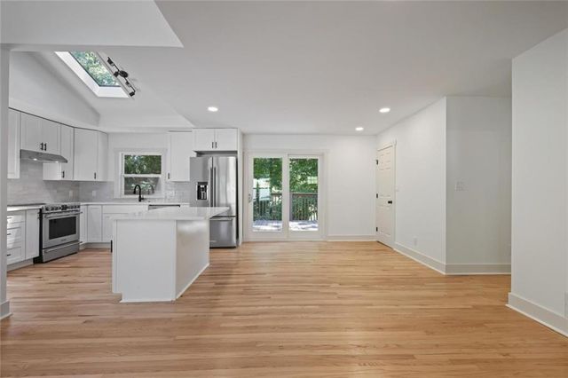 110 Bonnie Lane NE, Sandy Springs, GA 30328