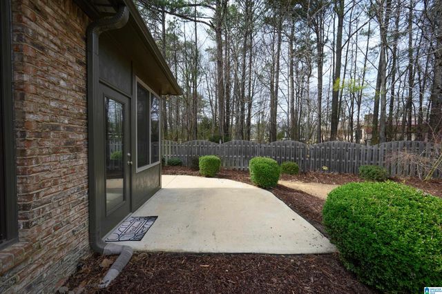 2323 ABBEYGLEN CIRCLE, Hoover, AL 35226