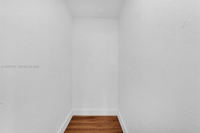 2460 NW 175th St, Miami Gardens, FL 33056