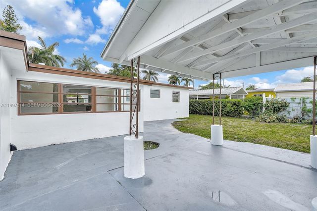 2460 NW 175th St, Miami Gardens, FL 33056