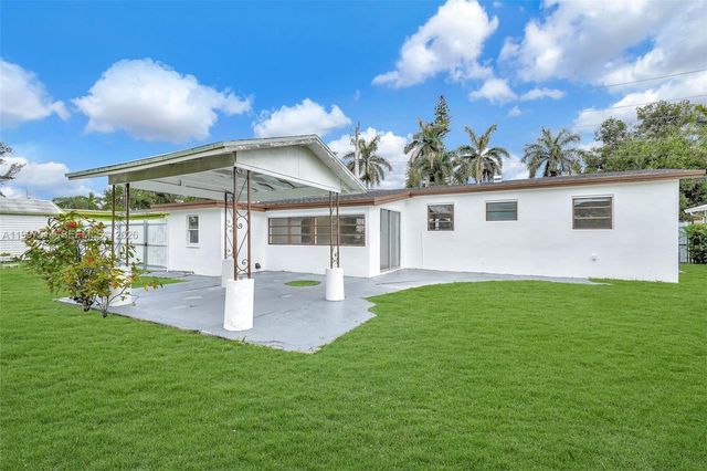 2460 NW 175th St, Miami Gardens, FL 33056