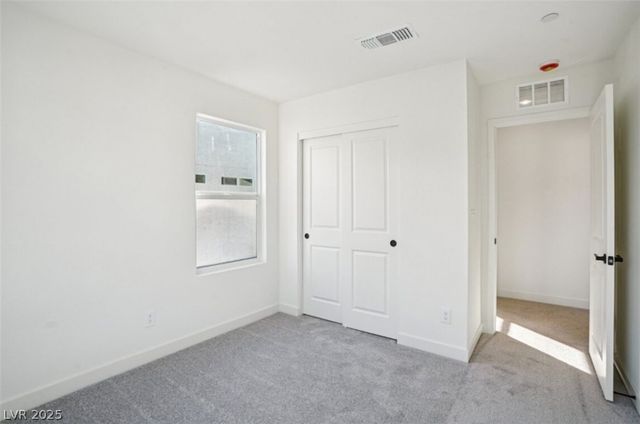 5864 Wisteria Walk Street, Las Vegas, NV 89148