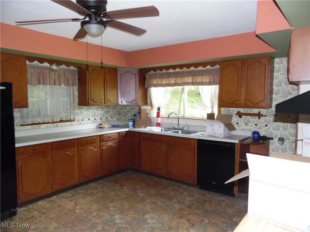 417 Maple Street, Marietta, OH 45750