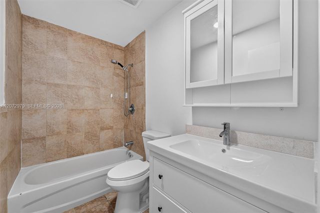 11916 SW 123rd Place, Miami, FL 33186