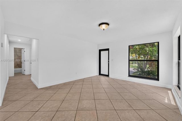 11916 SW 123rd Place, Miami, FL 33186