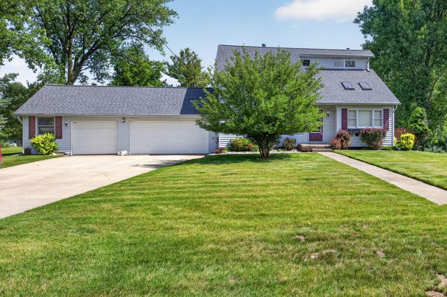 11520 N Lookout Ridge, Morton Twp, MI 49346