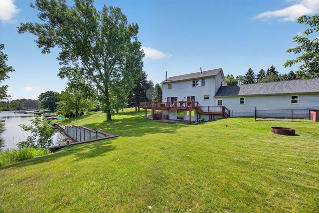 11520 N Lookout Ridge, Morton Twp, MI 49346