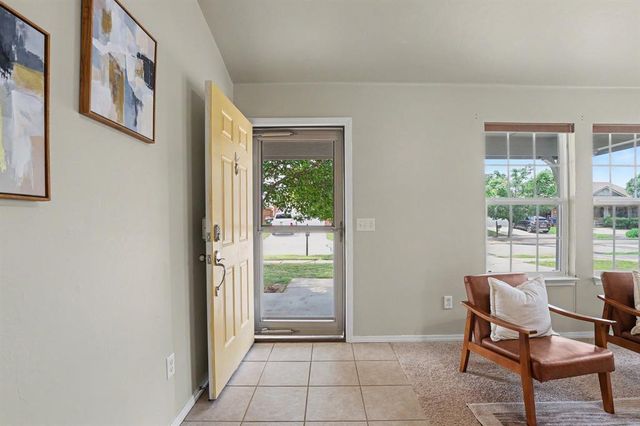 801 Ga Zump Drive, Norman, OK 73069