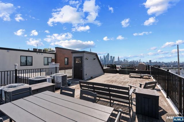901 Palisade Avenue 1, Union City, NJ 07087