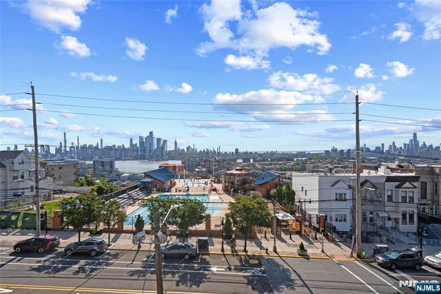 901 Palisade Avenue 1, Union City, NJ 07087