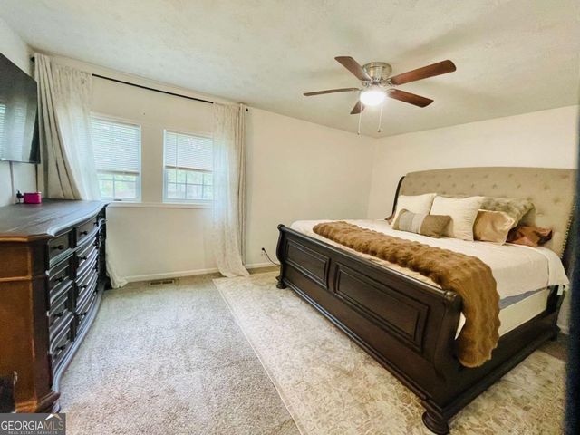 9006 Gatewood Drive, Jonesboro, GA 30238