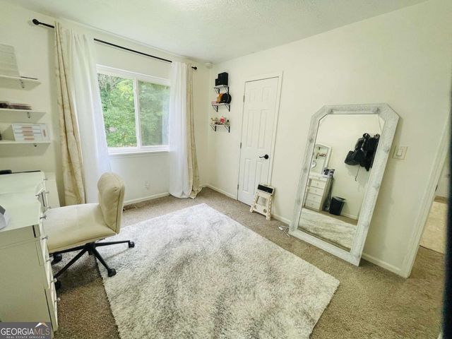 9006 Gatewood Drive, Jonesboro, GA 30238