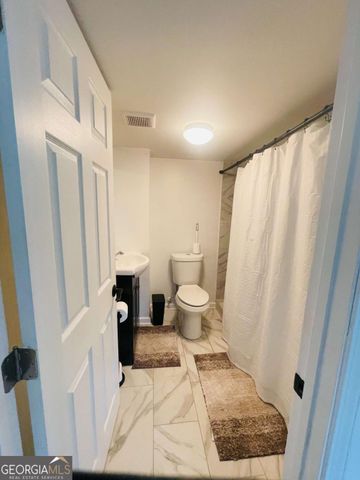 9006 Gatewood Drive, Jonesboro, GA 30238