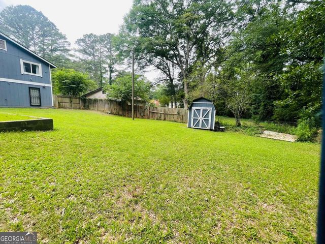 9006 Gatewood Drive, Jonesboro, GA 30238