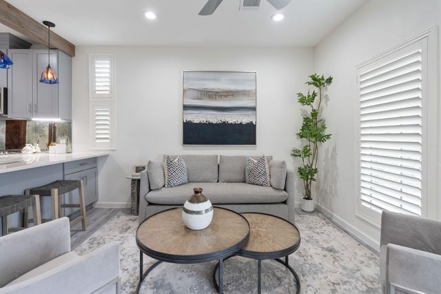1116 Nadine Street, Houston, TX 77009