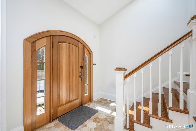 20 Outlook Drive, Darien, CT 06820