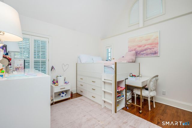 20 Outlook Drive, Darien, CT 06820