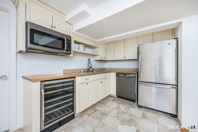 20 Outlook Drive, Darien, CT 06820