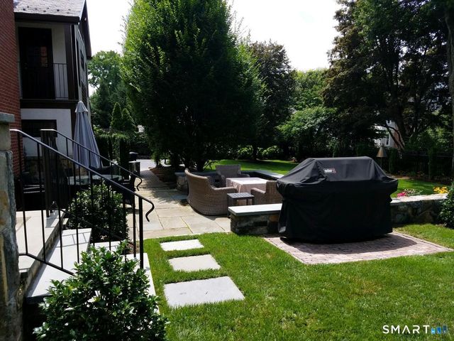 20 Outlook Drive, Darien, CT 06820