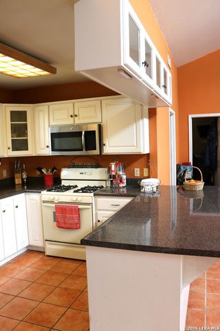 1307 COMANCHE PATH, Bandera, TX 78003