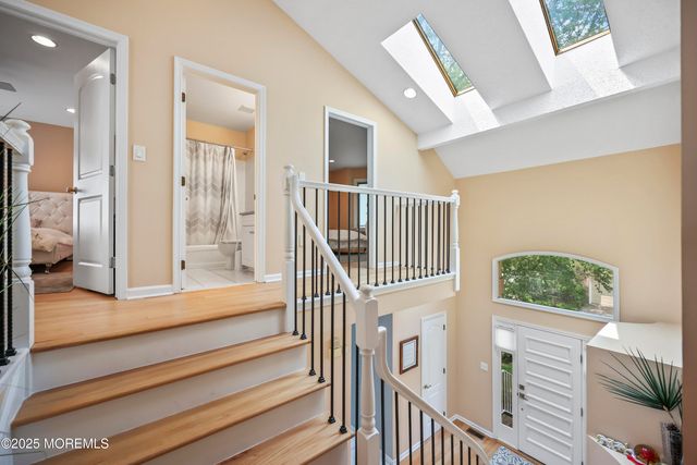 117 Sequoia Woods Court, Holmdel, NJ 07733