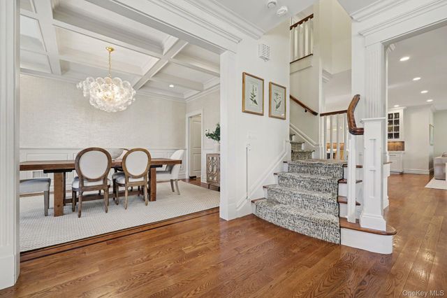 30 Wainwright Street, Rye, NY 10580