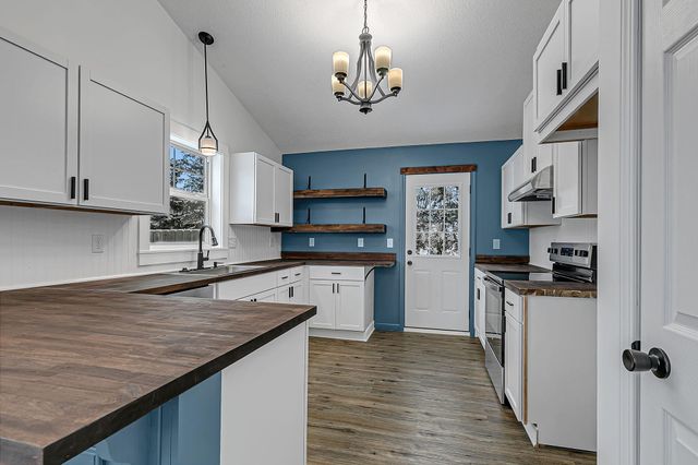 1202 Blossom Boulevard NW, Isanti, MN 55040