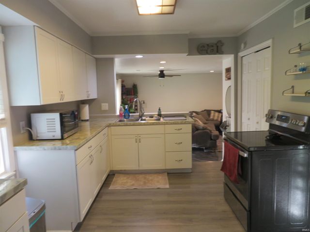 1550 Herndon Drive, Evansville, IN 47711