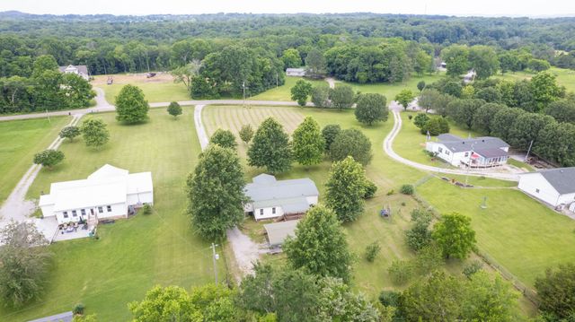 2132 Lasea Rd, Spring Hill, TN 37174