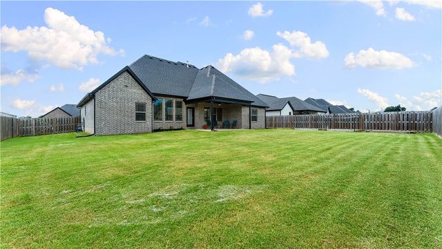 1211 Brandon Way, Bentonville, AR 72713