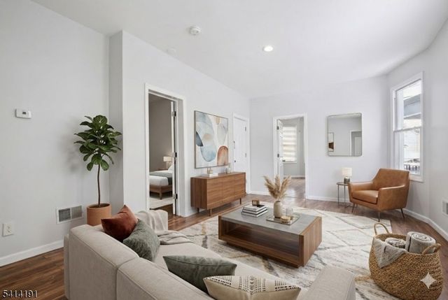 750 S 17Th St 2, Newark City, NJ 07103