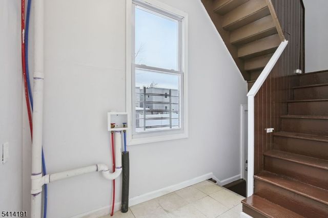 750 S 17Th St 2, Newark City, NJ 07103