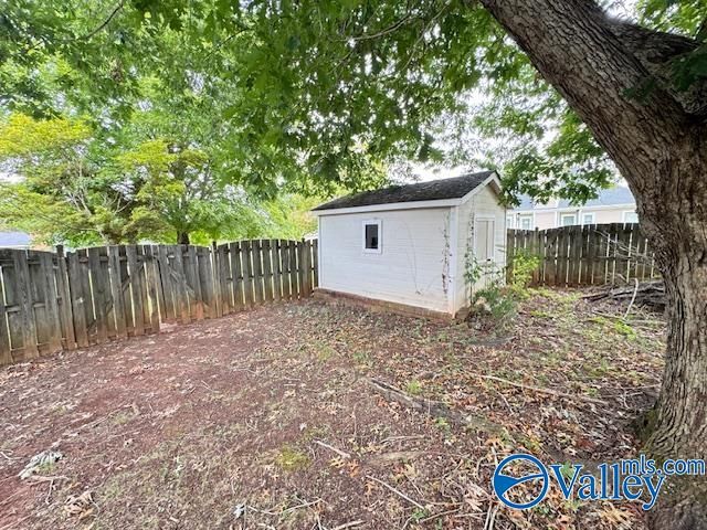 194 Topaz Road NE, Huntsville, AL 35810