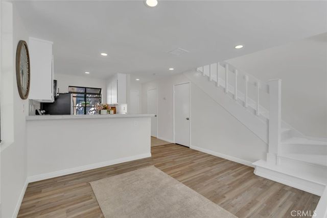 247 Pineview, Irvine, CA 92620