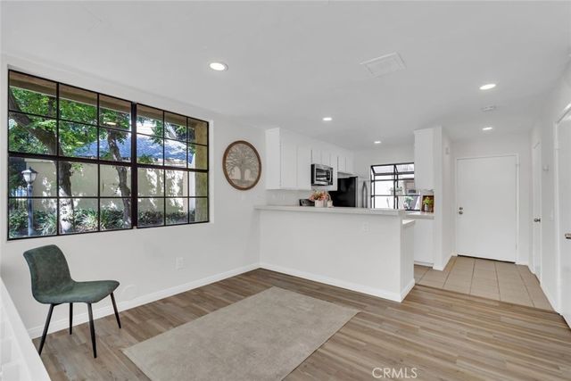 247 Pineview, Irvine, CA 92620