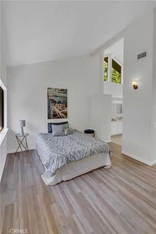 247 Pineview, Irvine, CA 92620