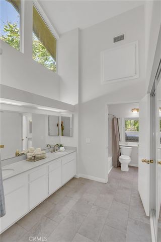 247 Pineview, Irvine, CA 92620
