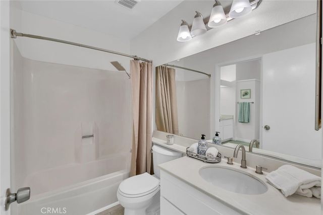 247 Pineview, Irvine, CA 92620