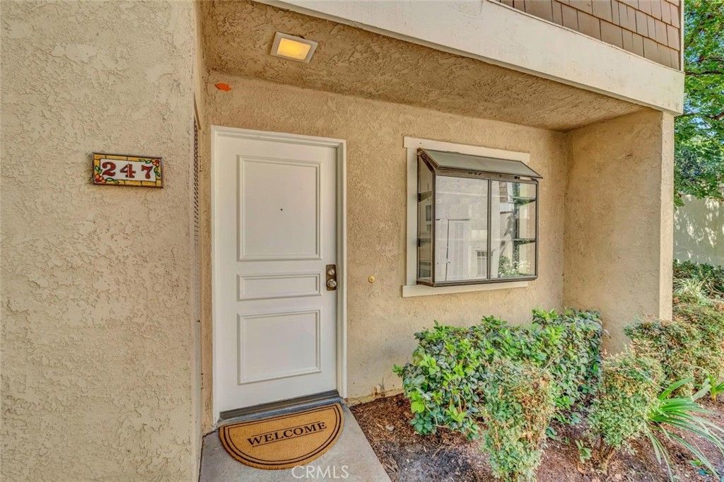 247 Pineview, Irvine, CA 92620 — photo 5
